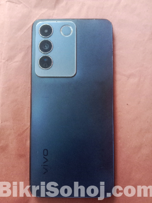 Vivo V27e mobile phone